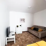 Casas Dos Avos *